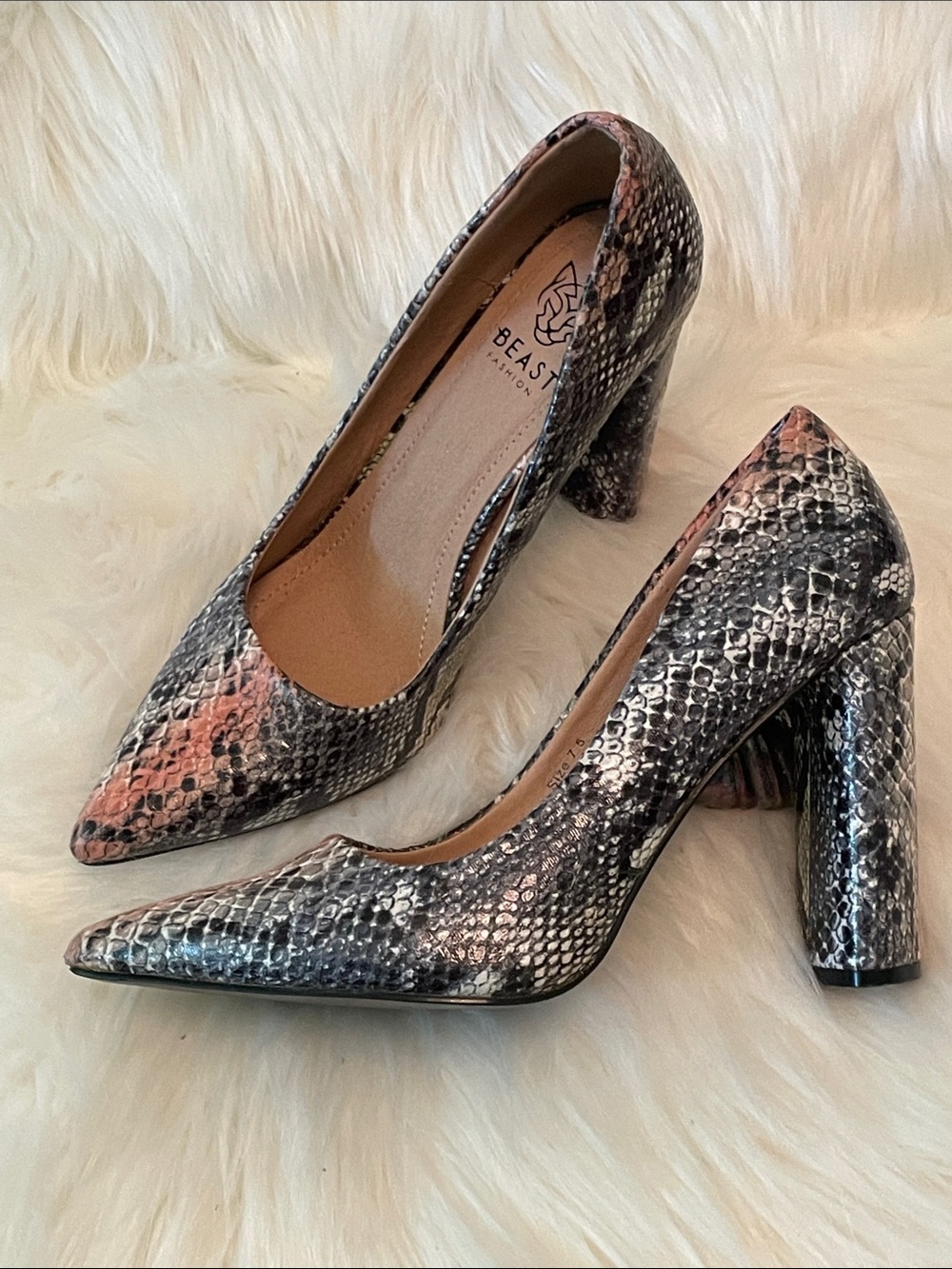 BEAST FASHION Pink and Black Snakeskin Pointed Block Heel Pumps